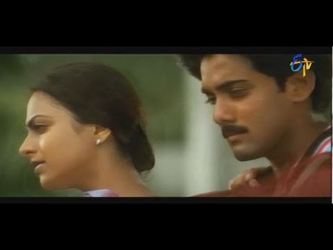 Nuvve Kavali Movie Songs - Kallaloki Kallu Petti Chudavenduku -  Tarun,Richa,Sai Kiran