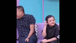 Download lagu lucu banget ekpresi arsy ngelawaknya,saat di tanya ayah anang musisi Indonesia yg top😂😂😂#arsy mp3