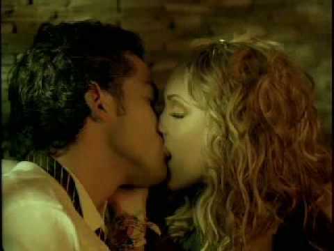 RBD - Nuestro Amor [OFFICIAL MUSIC VIDEO]