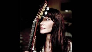 Carla Bruni - Raphaël (Live Version A L' Olympia) HQ