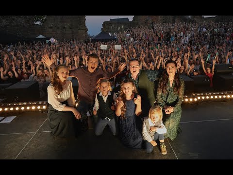 Angelo Kelly & Family - Star Of The County Down (2018)