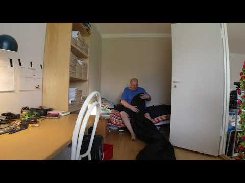 MongoTV_6236 - Kigger På Flyttekasser i Forstue Stået 7 År - Del 96 - TØMMER SOVEVÆRELSE