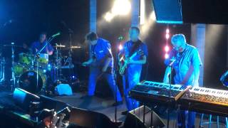 DEVO - Stop Look and Listen (HARDCORE TOUR 2014) Denver, CO - Summit Music Hall