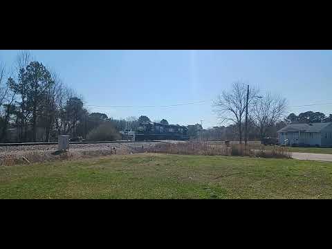 NS NV02 reverse crossing hoover ave