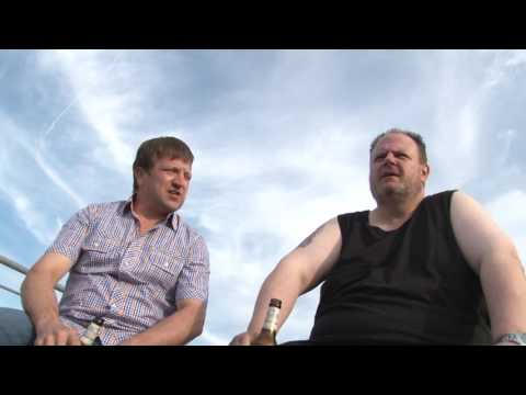 Trailer 1 Strick