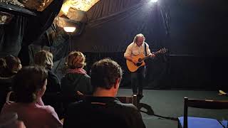 Video První píseň z vystoupení