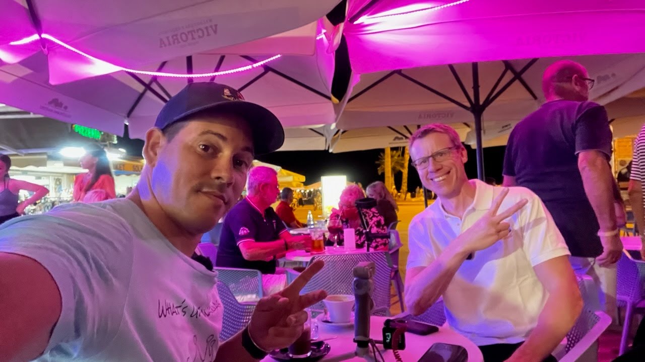 Watch 🇮🇨GRAN CANARIA PLAYA DEL INGLÉS en vivo desde ANEXO 2. Centros comerciales CITA y YUMBO CENTRUM. Now 🇮🇨GRAN CANARIA PLAYA DEL INGLÉS en vivo desde ANEXO 2. Centros comerciales CITA y YUMBO CENTRUM.