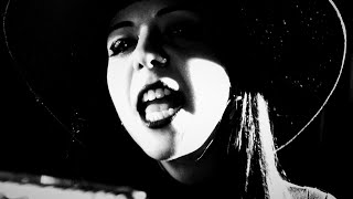 THE COURETTES – “Keep Dancing”