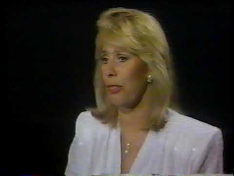 Marti Webb Sings "I Don't Know How to Love Him"