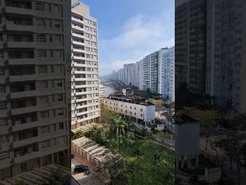 AP8557- Apartamento com vista Mar, 3 quartos à venda,110 m² por R$ 700.000 -Pitangueiras -Guarujá/SP