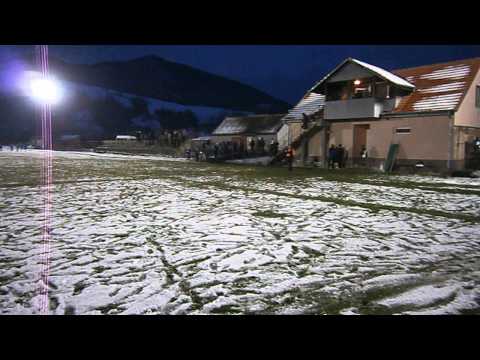 STADIONUL DIN BERZASCA , LA PRIMUL MECI OFICIAL JUCAT IN NOCTURNA IN LIGA IV-A CARAS-SEVERIN ( AS BERZASCA - SEMENICUL VALIUG 3 - 1 ) PART. 1