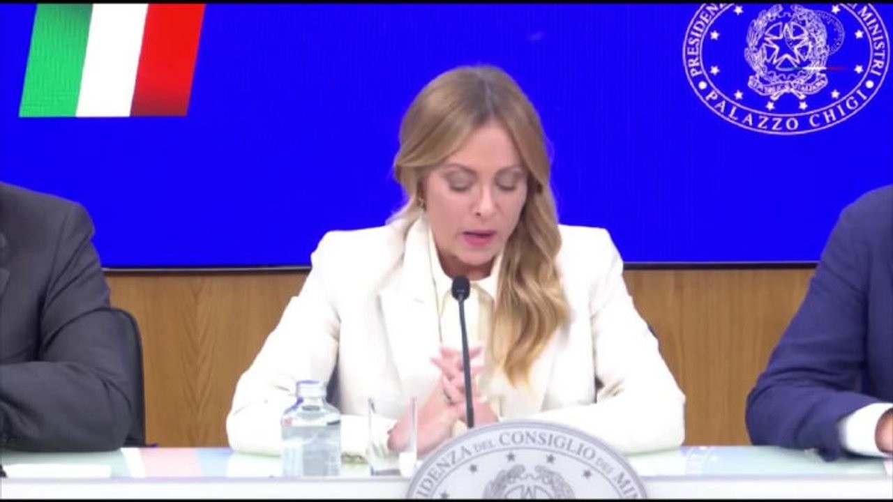 Manovra, Meloni: Non è contro qualcuno, penso che banche e assicurazioni capiscano