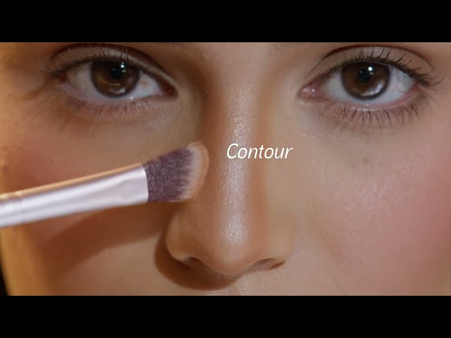 Vídeo relacionado con Physicians Formula Butter Glow Bronzer + Blush, 2-en-1 Bronzer En Polvo con Rubor, Fórmula Hidratante e Iluminadora, Enriquecida con una Mezcla de Mantecas de la Amazonia