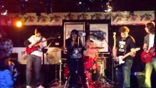 PAINTBOX CITY - The Lucky Australian