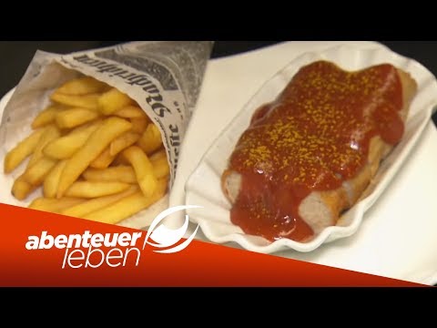 Snack bar versus luxury hotel Adlon: Who makes the better currywurst? | Abenteuer Leben | kabel eins