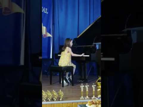 Ana Apolzan - Premiul I - Star de 5 stele