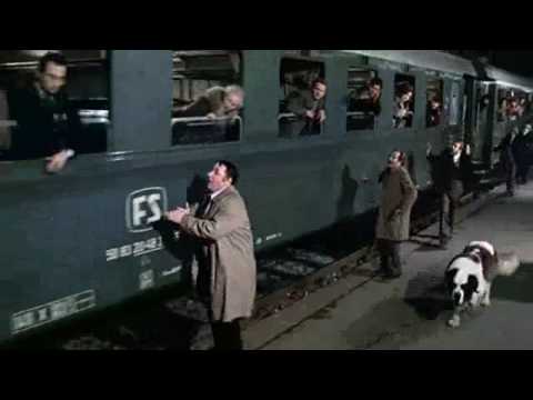 Habitación para cuatro. (Amici miei). (1975). De Mario Monicelli. (Escena de la estación).