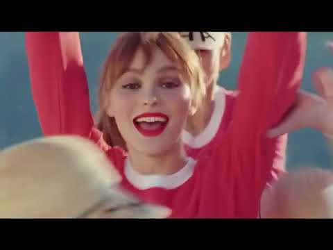 Mainos Chanel Rouge coco bloom 2021