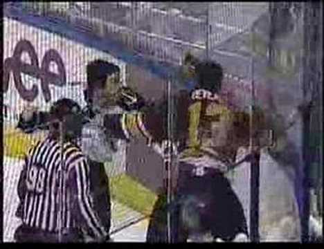 Alex Henry vs. Andre Deveaux Playoff Fight