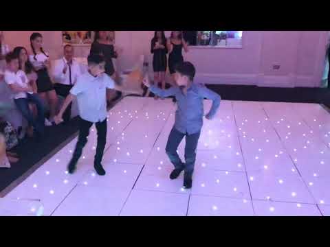 Ashmole Greek School Dinner & Dance | Antonis Remos - Monos Mou | Zeibekiko