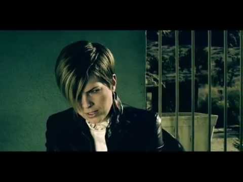 Dash Berlin with Cerf, Mitiska & Jaren - Man On The Run (David Gravell Remix) [Official Music Video]