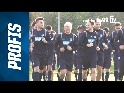 Aufwärmen - FSV Frankfurt / DFB-Pokal / 2014-15