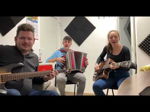 Ansambel Refren - Ne cukaj me za kitki