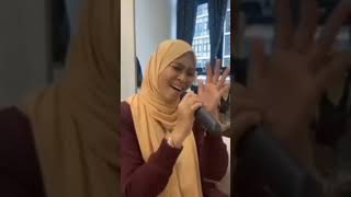 Download lagu Siti Nordiana Pada Siapa mp3