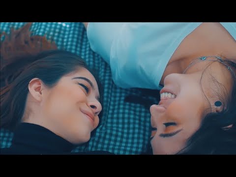 Entre Tus Besos video
