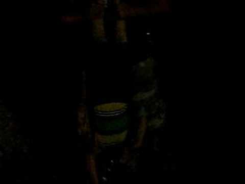 Rebekah playing the fiddle upside down boiling cabbage down