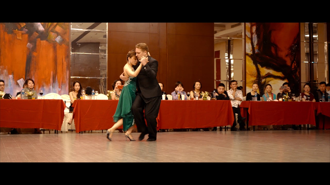 2019 Shanghai Tango Marathon #19 Sergiy y Ping Yu (2019/11/17)