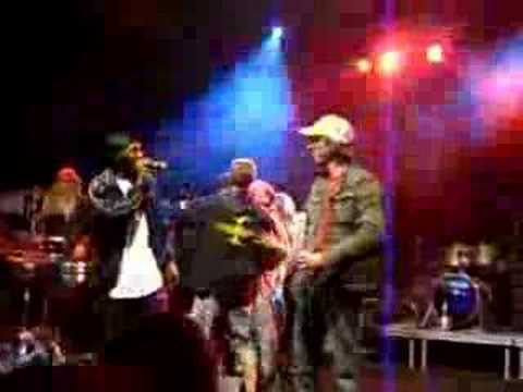 Sam Ragga Band (live) --"funny beer faux pas on stage"