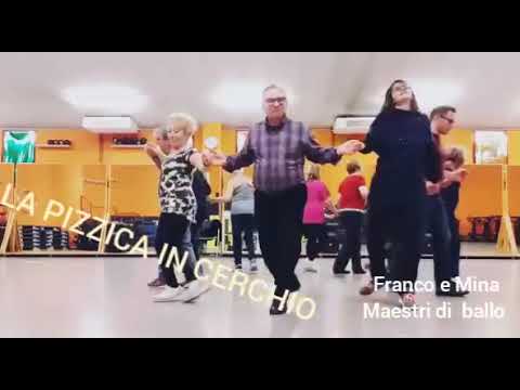 La pizzica in cerchio per divertirsi insieme