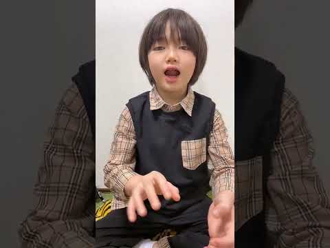 おろちんゆーさんのモノマネをする小学生がヤバいwww しかもオマケつきwww #shorts