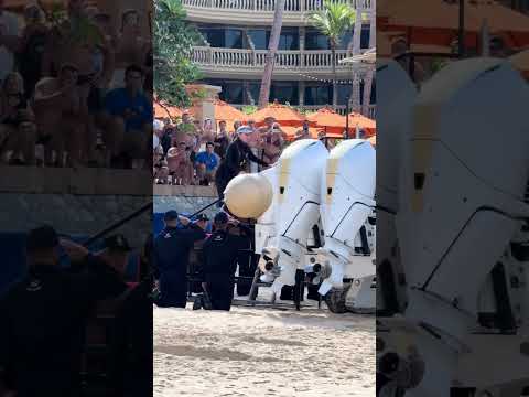 สมเด็จพระราชินีทรงร่วมแข่งขันเรือ ใบนานาชาติ 