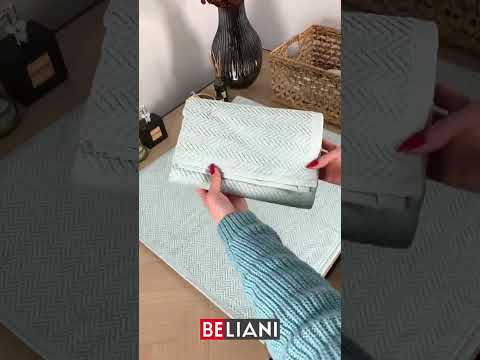 Rankšluostis Beliani 4 smėlio spalvos medvilninių AREORA rankšluosčių rinkinys video