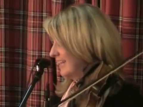 The Celtic Quines - Stirling Folk Club April 2014