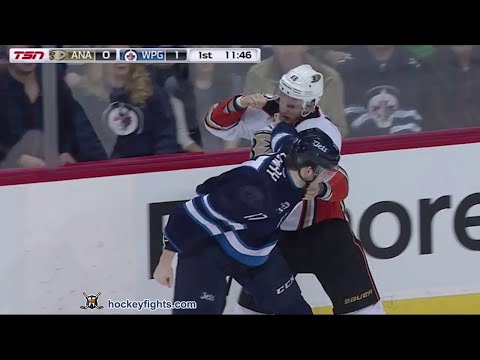 Jamie McGinn vs Adam Lowry