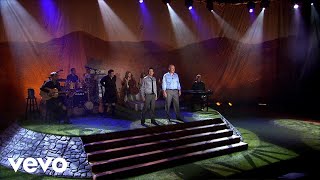 Celtic Thunder - Gold &amp; Silver Days (Live From Poughkeepsie, 2010) (Official)