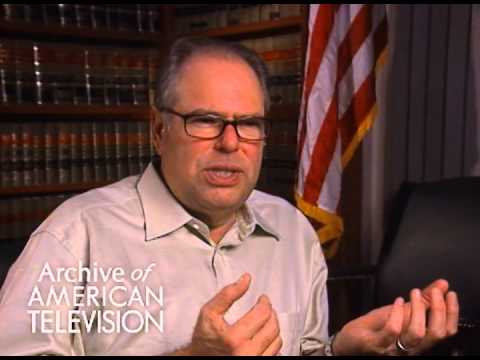 Glenn Gordon Caron discusses the dream sequences on "Medium" - EMMYTVLEGENDS.ORG