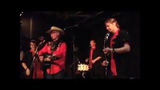 East Texas Pines performed by Davis Payne