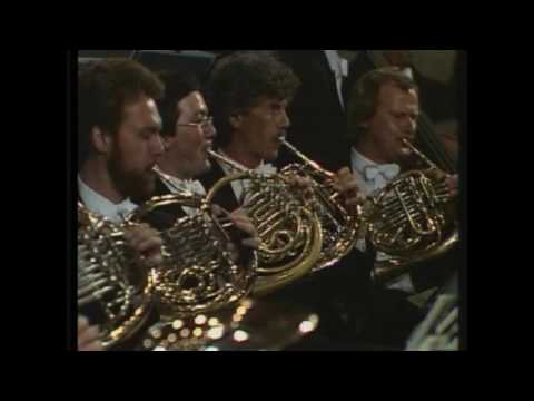 Seiji Ozawa Conductor /Le Sacre du Printemps
