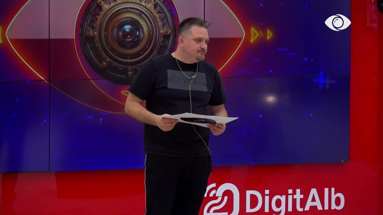 Zarf në shtëpi/ Banorët lexojnë komentet e njëri-tjetrit, duhet të gjejnë autorët