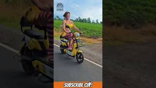 Download lagu NENEK GAK BISA NAHAN KETAWAβΌοΈ mp3 Download lagu NENEK GAK BISA NAHAN KETAWAβΌοΈ mp3