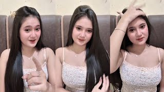 Download lagu MARIA VANIA KW JUST WEARING A TANKTOP MAKES YOU LOSE TO FOCUS mp3