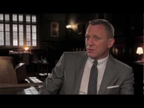 Thumbnail of the video: Daniel Craig