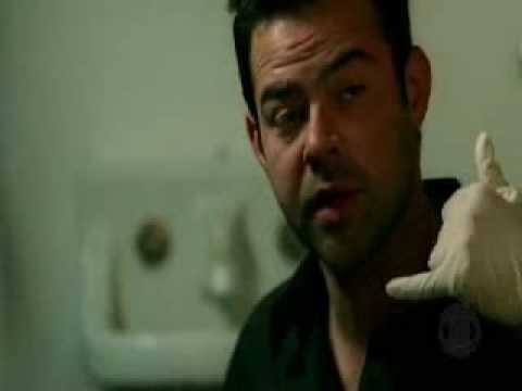 CSI: Miami 1.24 - Eric & Speed - 'Busy with the left hand'