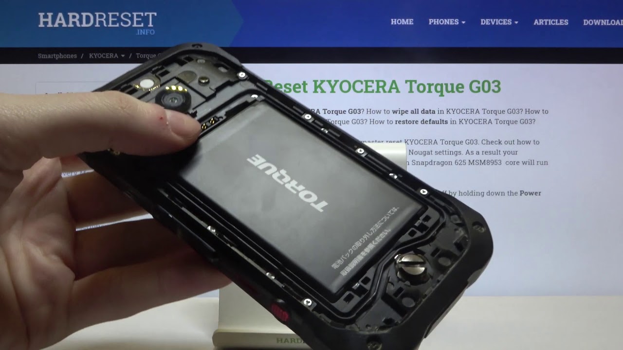 How to Insert SIM and SD to KYOCERA Torque G03 – Insert SIM & Memory Cards