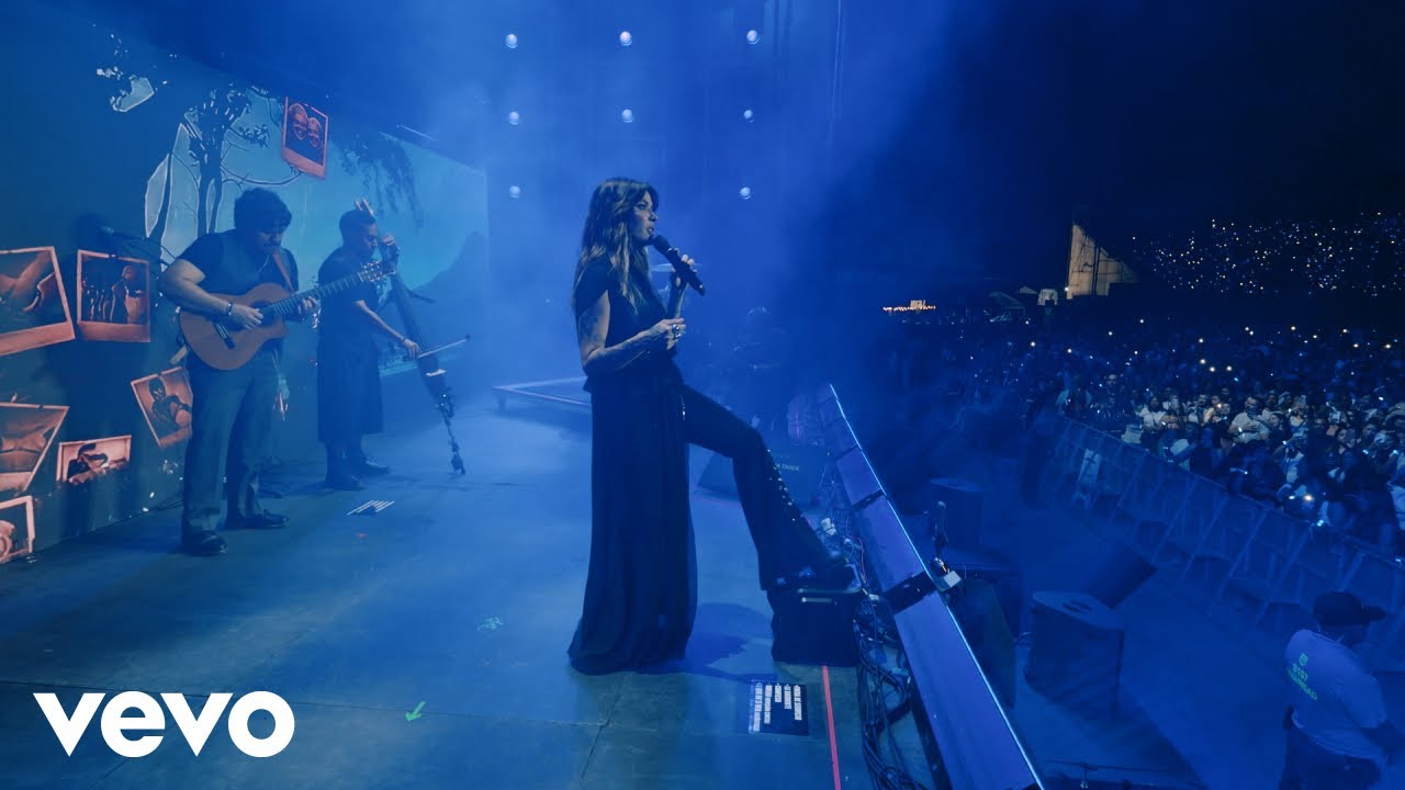 Kany García - Confieso (En Vivo Desde RD)