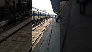 preview picture of video 'Vande Bharat express'